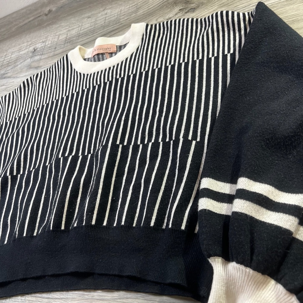 Philosophy Sweater Women XL Black White Striped Balloon Sleeve Geometric Knit - Picture 2 of 7